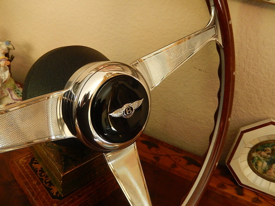 Bentley Continental R T Mulliner AZURE 1991 2003 Volante de Madera Nardi NOS Foto 2 de 4