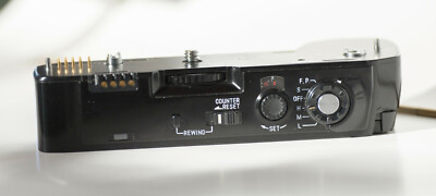 Minolta – 9000 AF m. Motor MD-90 u. BP 90 – PhotoBörse Minolta – 9000 AF m. Motor MD-90 u. BP 90 – PhotoBörse