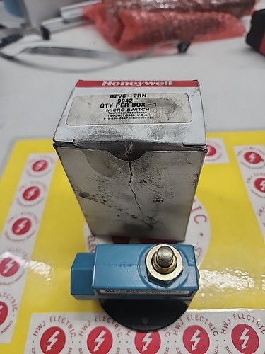 HONEYWELL MICROINTERRUTTORE BZV6-2RN2  - Foto 1 di 2