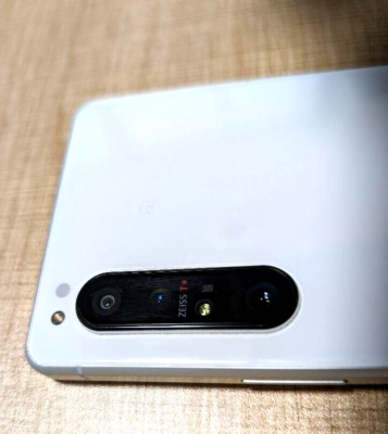 Sony Xperia 1 II SO-51A 128GB+8GB White SIM Free Unlocked 5G Sony Xperia 1 II SO-51A 128GB+8GB White SIM Free Unlocked 5G