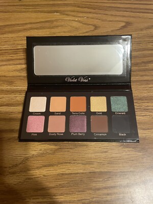 Violet Voss:  Essentials Eyeshadow Palette: Pro Series