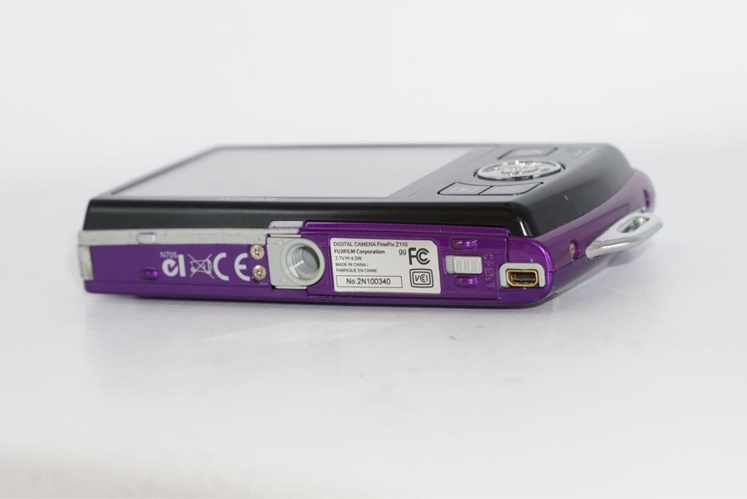 FUJIFILM FinePix Z110 Purple 14.0 MP Compact Digital Camera From