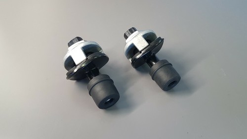 NUEVO PAR DE TOPES PUERTA LEVADIZA MALETERO BMW X5 E53 GENUINO 7171557 Y 7171558 - Imagen 5 de 9