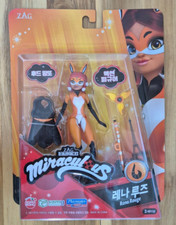 Playmates Toys Miraculous Ladybug Rena Rouge Capa con Capucha Figura de Acción Muñeca 5.5