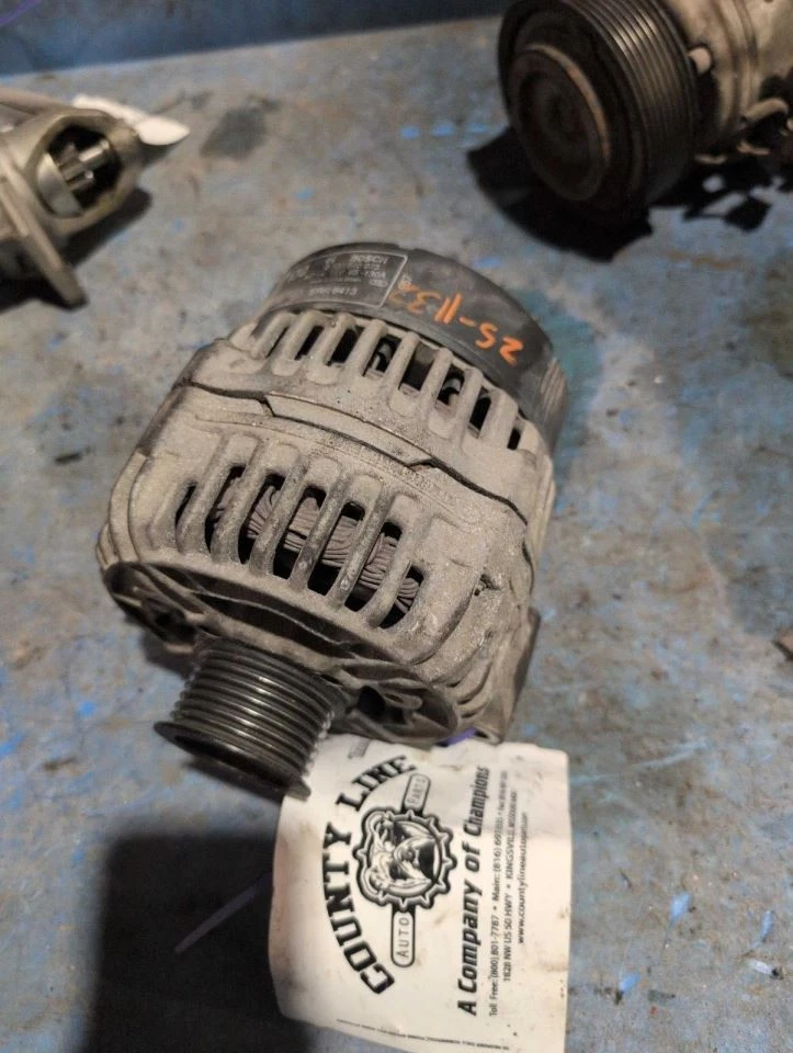 Alternator Discovery Fits 99-02 LAND ROVER 1108389 — 第 2/4 张图片