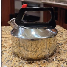 Farberware 2 1/2 Qt Stainless Steel Whistling Tea Kettle 758A Kitchen Stove Top