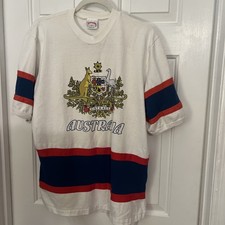 Nutmeg Mills Vintage T Shirt “Coat of Arms of AUSTRALIA” Size L Made In USA