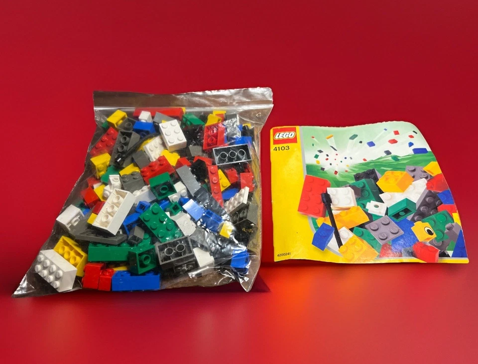 LEGO Creator 4103 Fun with Bricks {small red bucket}