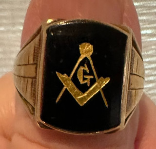 Vintage 10k Yellow Gold Black Onyx Masonic Ring Size 10