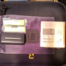 Sony Walkman MZ-R55 Silver MiniDisc Recorder Digital MEGA BASS