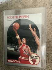 1990 NBA Hoops Scottie Pippen #69 Chicago Bulls Base Set Vintage Basketball Card