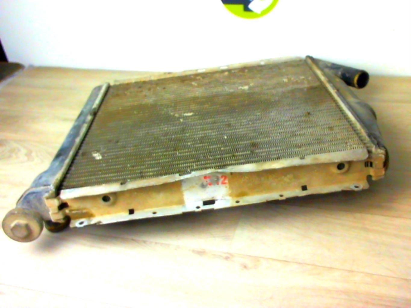 Radiateur D'occasion Pour Renault Super 5 - Modèle 1.4 Turbo 8V, Réf. Interne 81376844