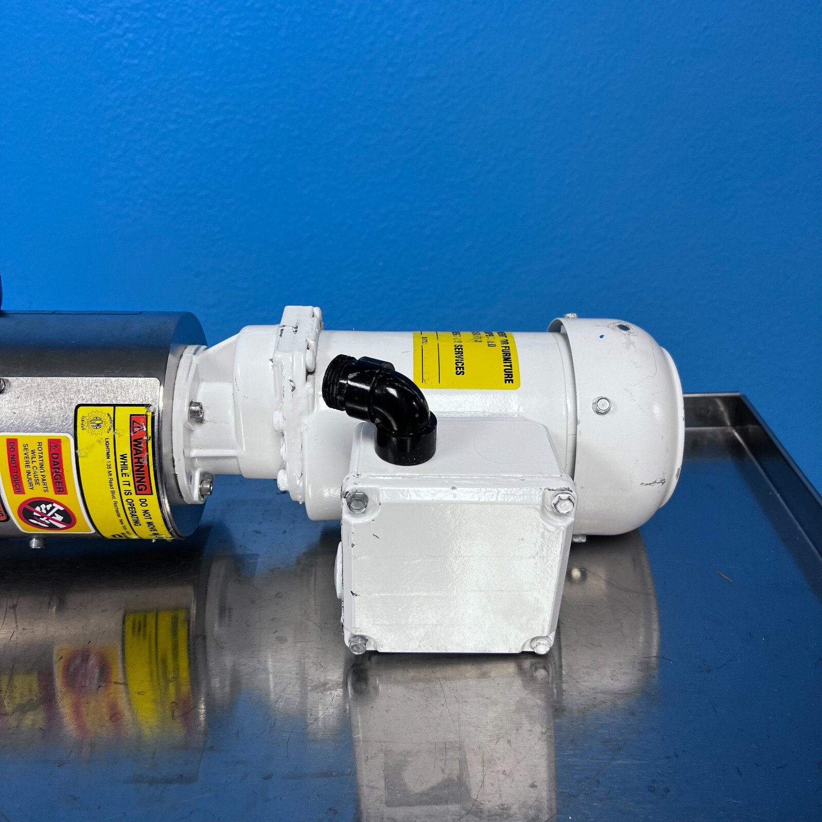 LIGHTNIN SanStart SVM4S15 Sanitary Vertical Mini (SVM) Mixers for cGMP Lab