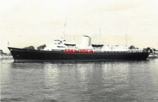 PHOTO  HMY BRITANNIA ROYAL YACHT AT THE PORTSMOUTH NAVY DAY 08/80