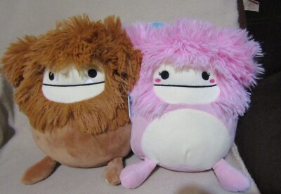 SQUISHMALLOWS BENNY & BRINS TWINS 8  BIGFOOT/YETI 2022 HOLIDAY NWT KELLYTOY
