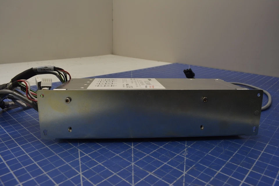 AC3-ZMME-00/FUENTE DE ALIMENTACIÓN ACE300F15V 2.5A 5V 10A12V13A AC100-240V 4.1A 250W/COSEL Foto 4 de 4