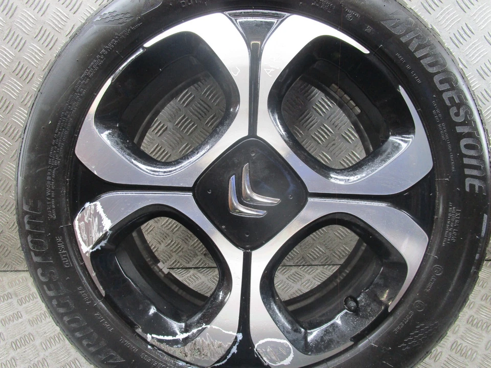 2021 CITROEN C3 AIRCROSS 4 STUD 17'' ALLOY WHEEL AND TYRE 215/50R17 (CURB MARKS) - Image 3 of 4