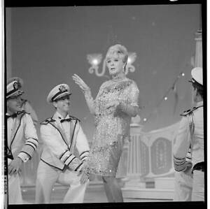 ALICE FAYE WITH DANCERS The Hollywood Palace 1967 OLD TV PHOTO 5