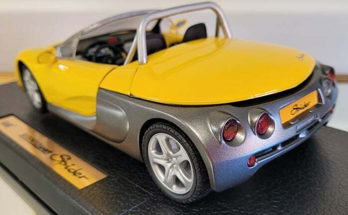 Anson Collectables Renault Sport Spider 1:18th Yellow MIB Very