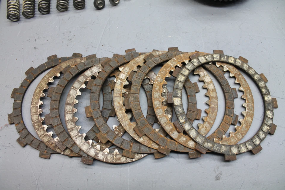 1984 SUZUKI SP100 COMPLETE CLUTCH W PLATES BASKET HUB - Image 3 of 4