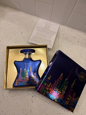 Bond No. 9 New York Nights Eau de Parfum Spray 3.3 fl oz Blue Cityscape Bottle