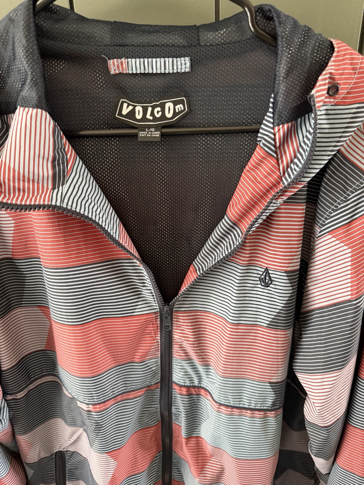 VOLCOM Mens Geometric Pattern Waterproof Windbrea… - image 2