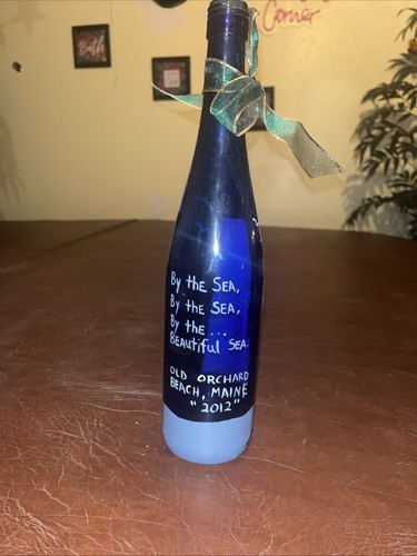 Bemalter Leuchtturm blaue Glasflasche - Bild 2 von 2