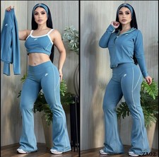 Nike Women's Blue White Sweatsuit Set Slim Fit Zip Jacket Bra  Pants