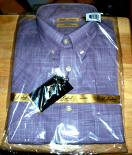 Roundtree Yorke Gold Label -Short Sleeve- Button Up- Shirt Non-Iron- M- Purple