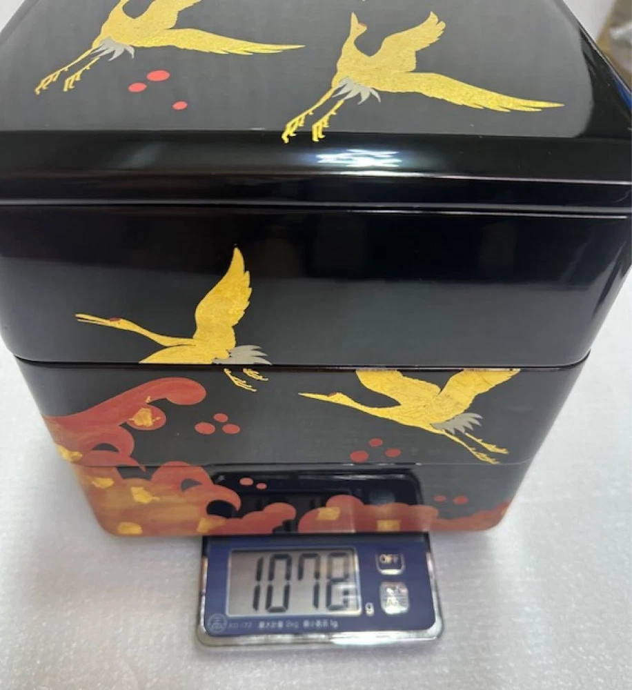 Jubako Bento Box Japanese 1 Echizen lacquer wooden three tiers black background