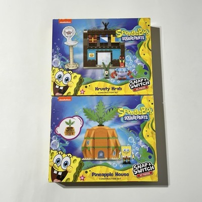 Lot of 2 SpongeBob Squarepants Snap & Switch Krusty Krab & Pineapple House