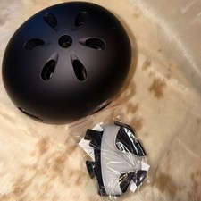 MCBOB by Solid Skateboarding biking Helmet Adjustable Fit Black M Extra Padding