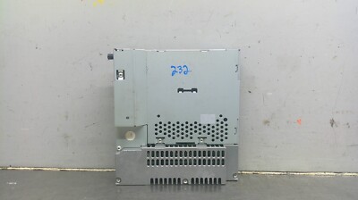 05 - 09 RANGE ROVER HSE AM FM RADIO AUDIO RECEIVER MODULE VUX500104 AM-FM-CD