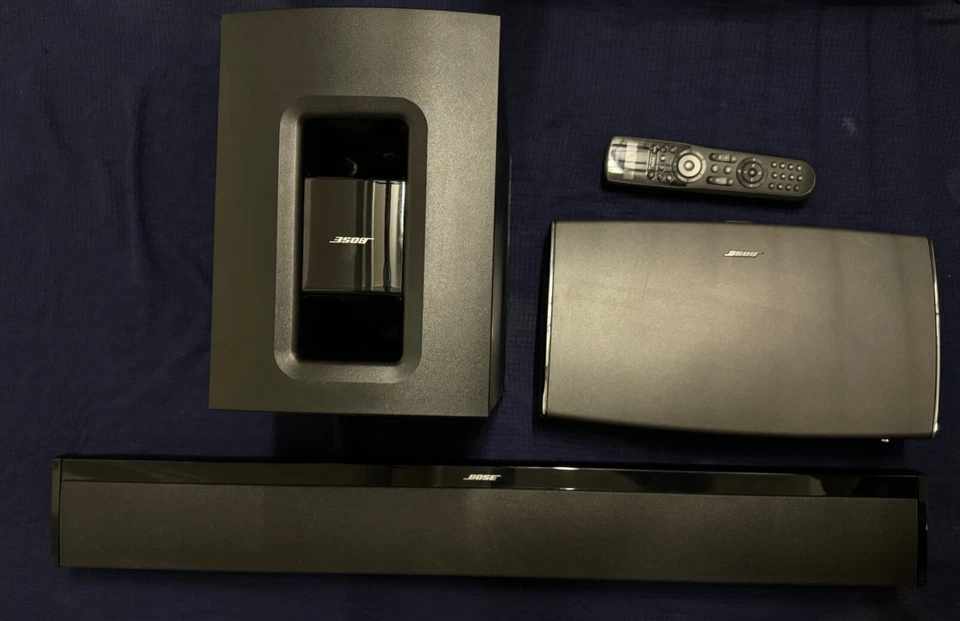 BOSE Lifestyle 135 home entertainment / Control Center - Subwoofer / Soundbar