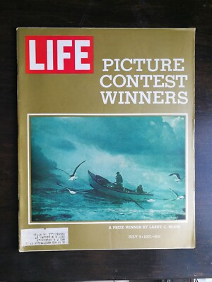 Life Magazine July 9, 1971 Picture Contest Winners - Vitamin C - Karen Wyman C1
