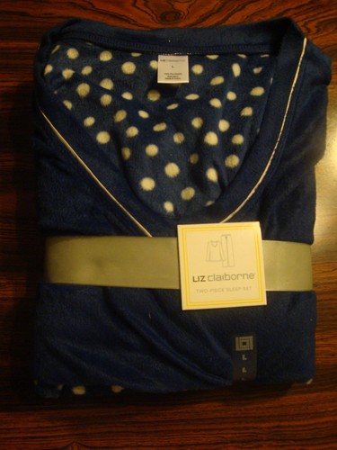 New with tags Liz Claiborne women39s 2 pieces sleep set size large color blue