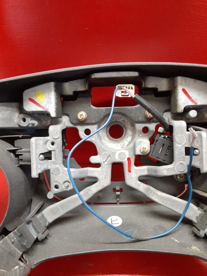 Volante Toyota Highlander 2001-2003 con control de crucero 45100-48520-B0 Foto 3 de 4