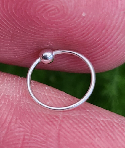 Anello al naso Anello con pallina d'argento BCR One Side Tiny 7mm 22g... - Foto 13 di 21