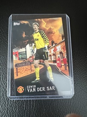 2025/26 Topps Man Utd Team Set -  Edwin Van Der Sar United Road Halo