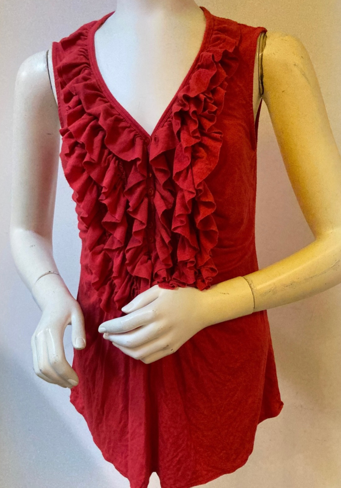 GRACE Elements Ruffled RED Sleeveless Pullover Bl… - image 1