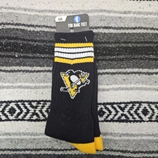 Pittsburgh Penguins NHL Crew Socks Mens Size LG 10-13 For Bare Feet Black Gold