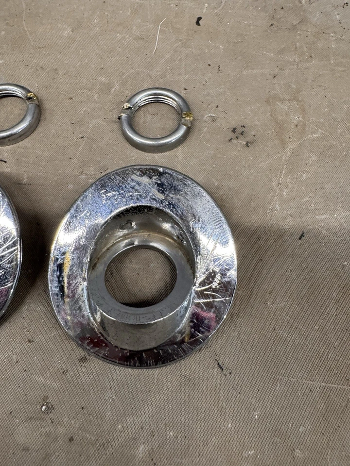 1963 1964 1965 Buick Riviera limpador de para-brisa braço transmissão porcas acabamento molduras - Imagem 3 de 4