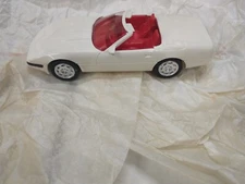 AMT Ertl America Corvette Convertible Artic White #8923 C4 Dealer Promo Car 