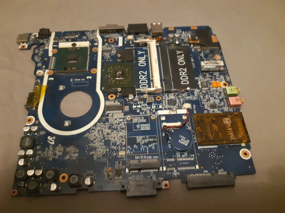 BA92 - 04654A Samsung Motherboard with Intel CPU in set WORKING - Image 3 of 4