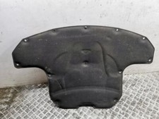 Mercedes-Benz E W213 2017 D?mmmatte Hitzeschutzmatte Motorhaube AMD140737