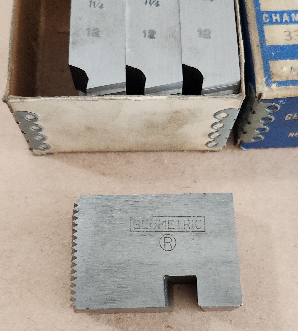 *NEW* [4] Geometric Tool 1-1/2