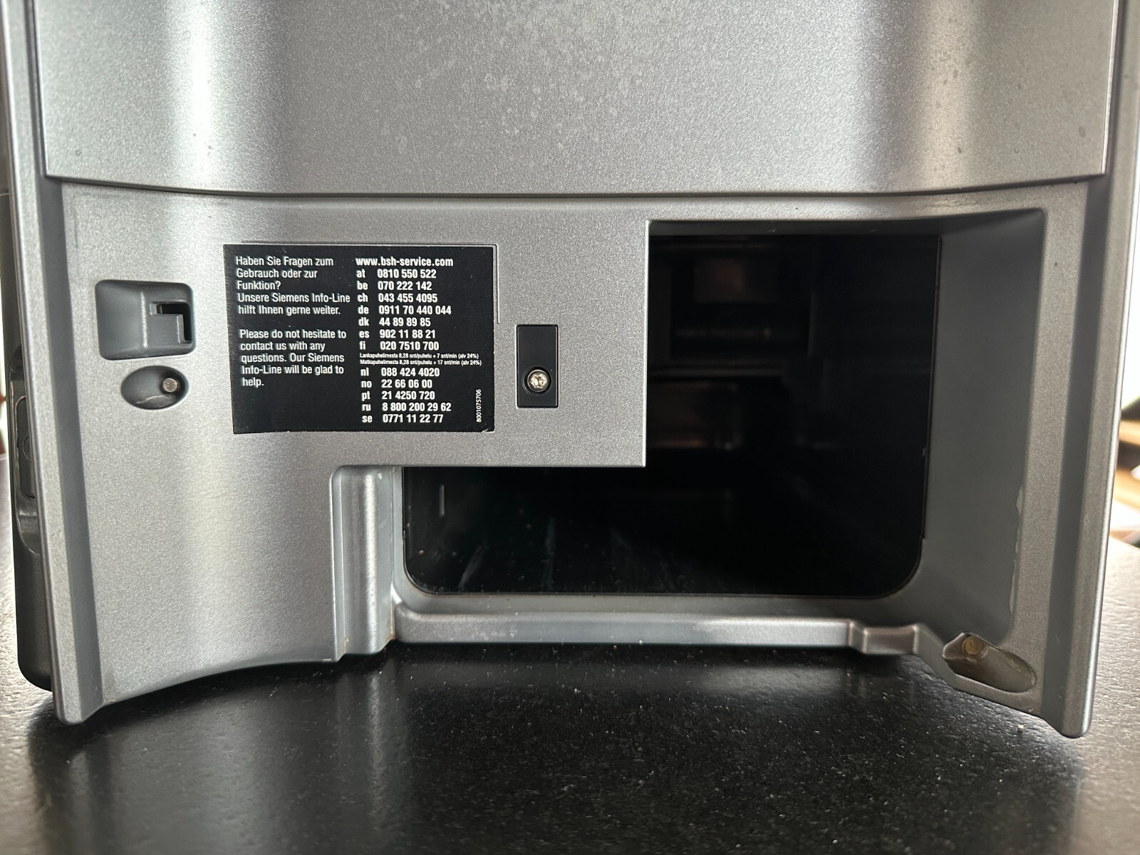 Siemens Te651509de Eq 6 Plus S100 Test SIEMENS TE651509DE EQ.6 Plus s100 Kaffeevollautomat Schwarz/Titanium