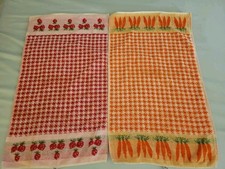 Vintage Linen Tea Towels Vegetable Print Kitchen Towels Carrots Strawberrie Lot 