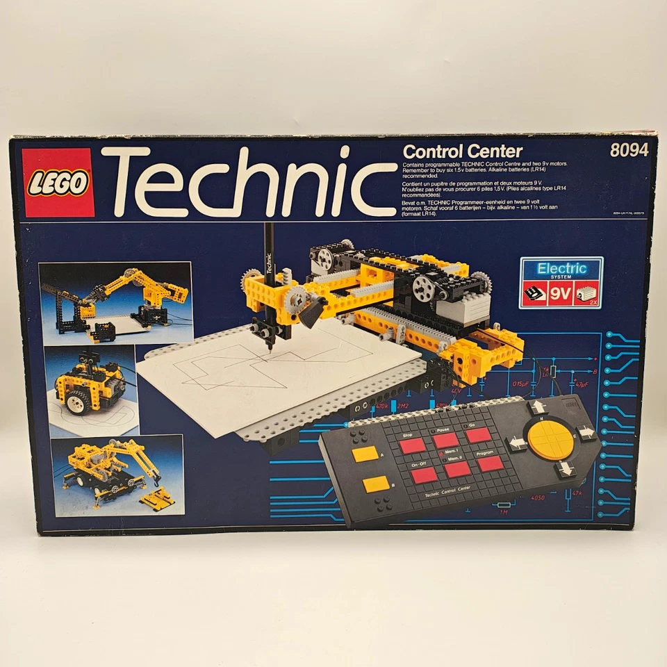LEGO 8094 TECHNIC Control Centre, photo 1 of 5