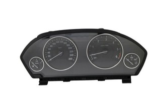 BMW F30 F31 F34 F35 F32 F33 F36 Tacho Kombiinstrument Cluster Km/H Diesel HUD